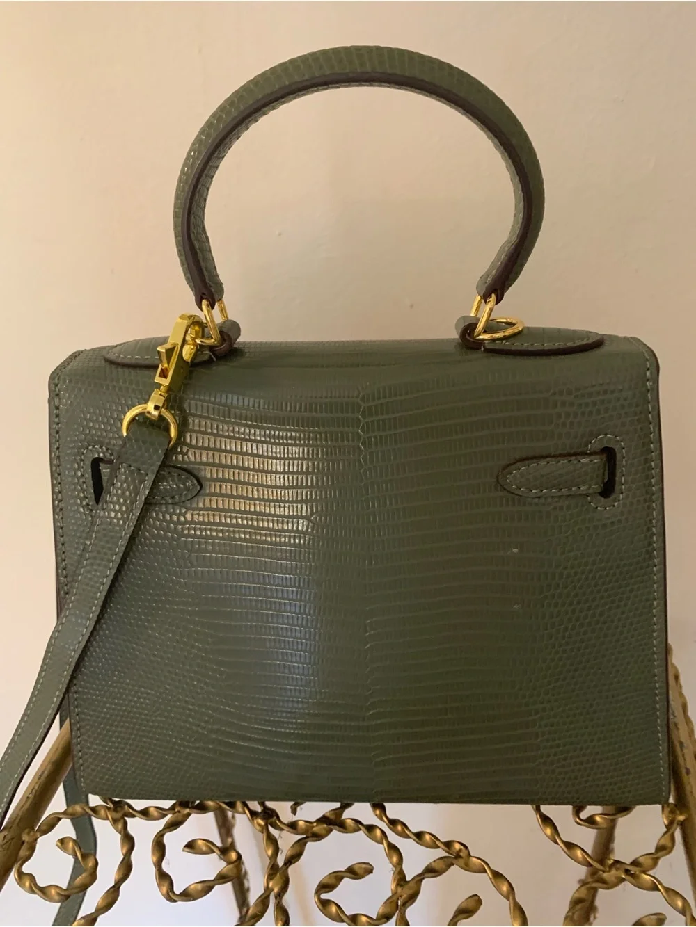 Green Textured Top-Handle Women's Leather Bag with Gold Hardware